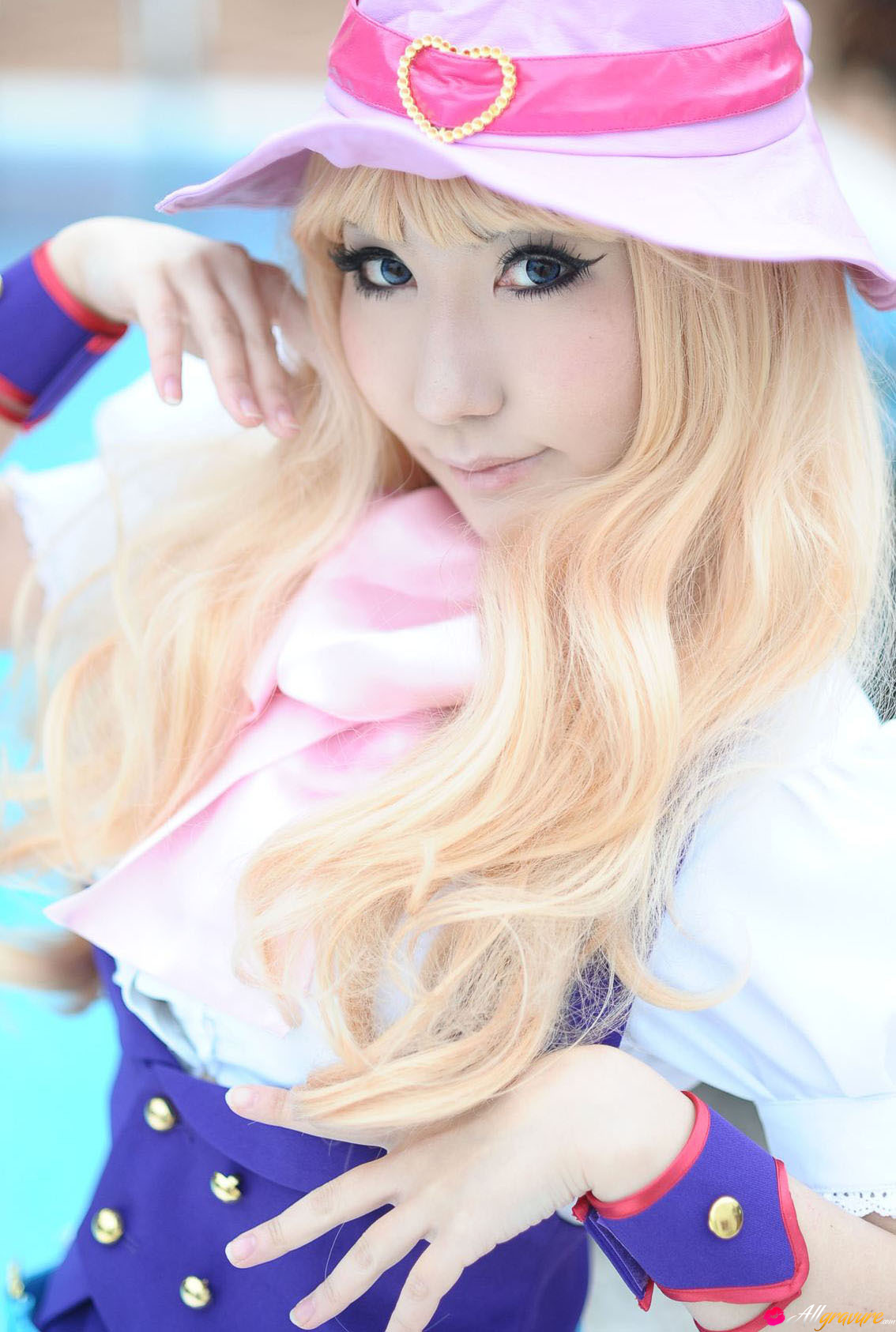 [allgravure][10-17] love